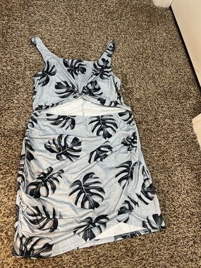 Tropical Leaf Print Cutout Midi Dress - Gray & Black
